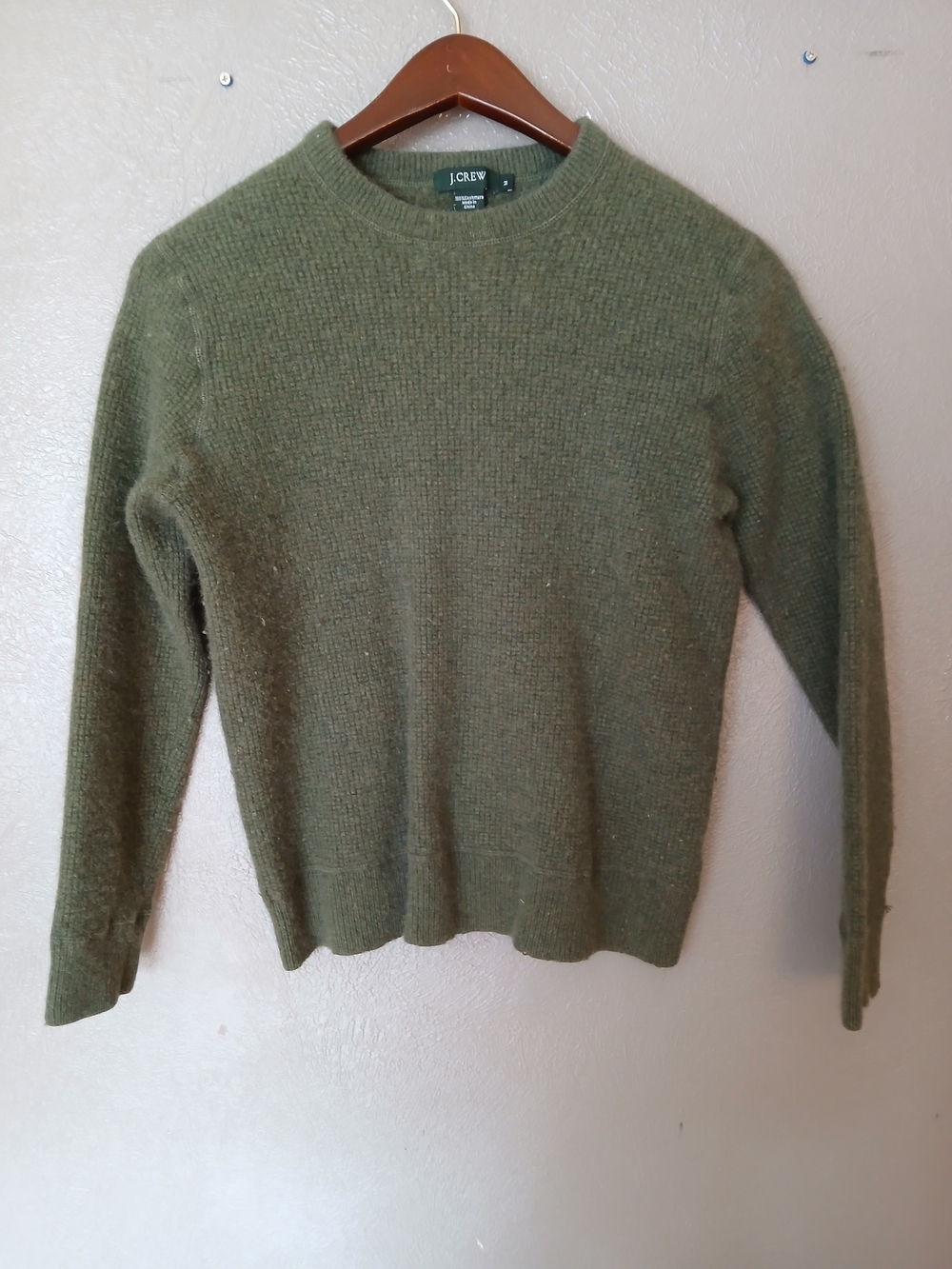 J. Crew Men's Moss Green Crewneck Sweater Medium